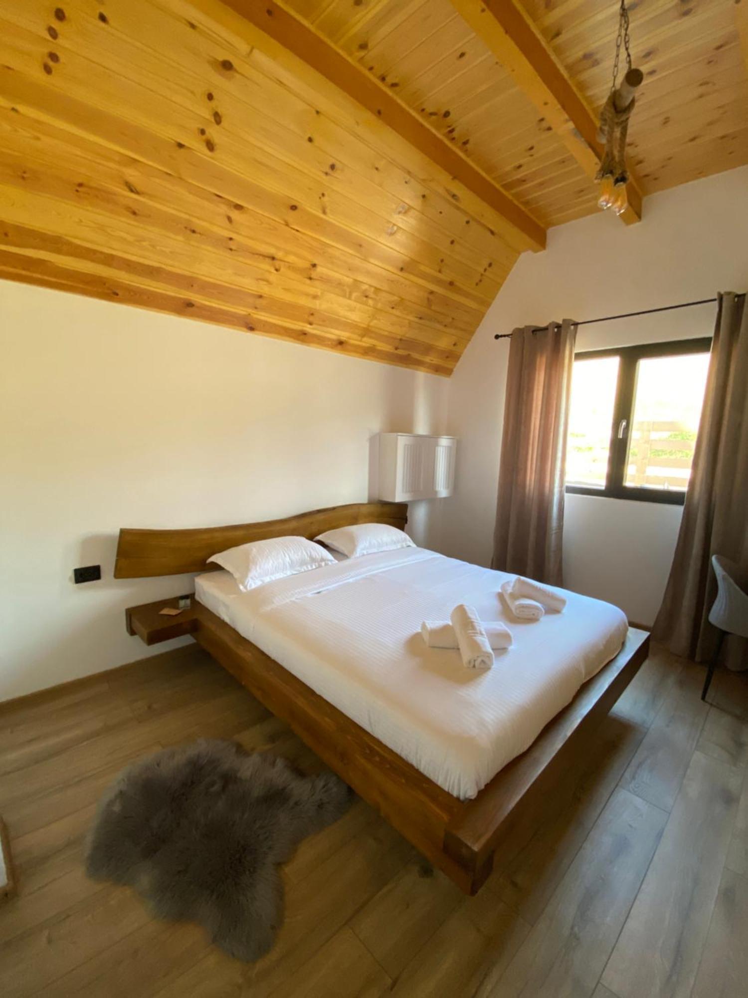 A-frame Belvedere Colibita