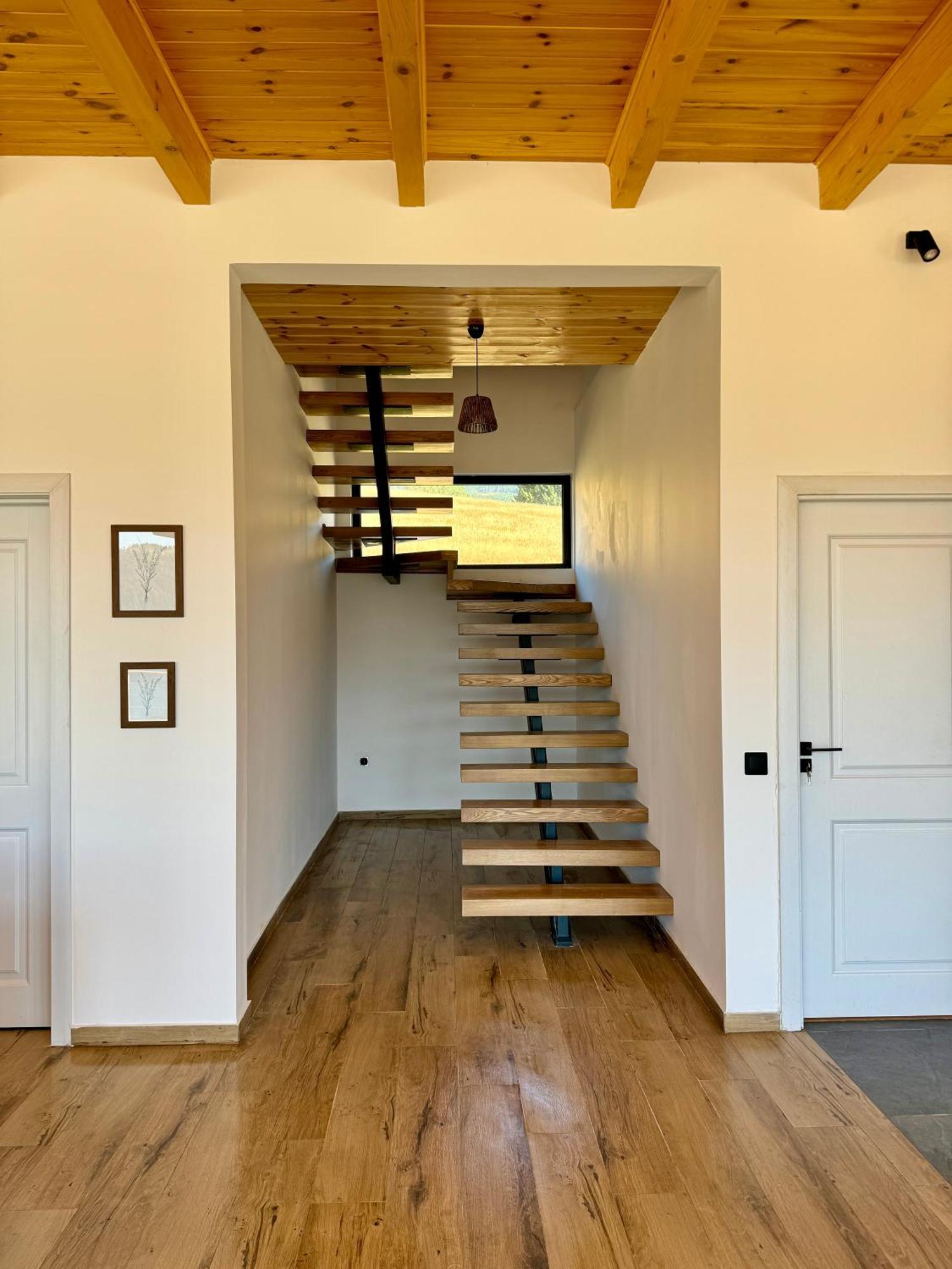 A-frame Belvedere *