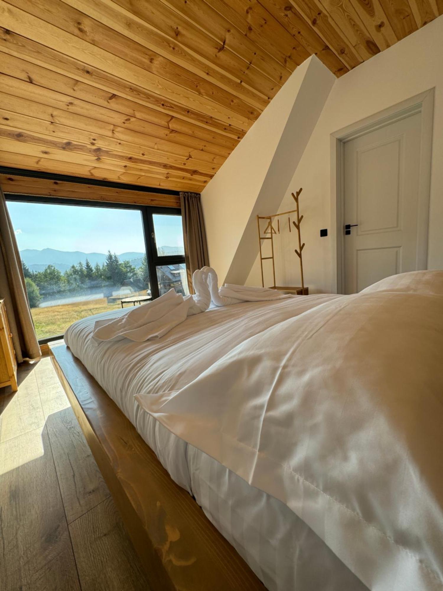 A-frame Belvedere Lodge