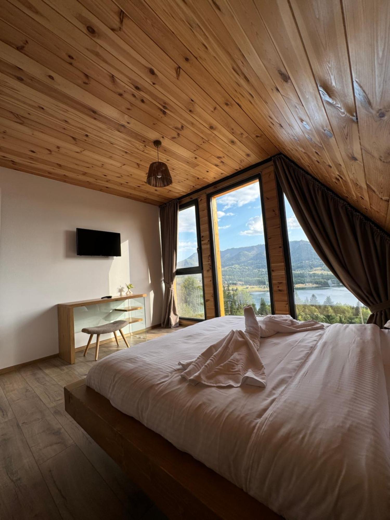 A-frame Belvedere Lodge