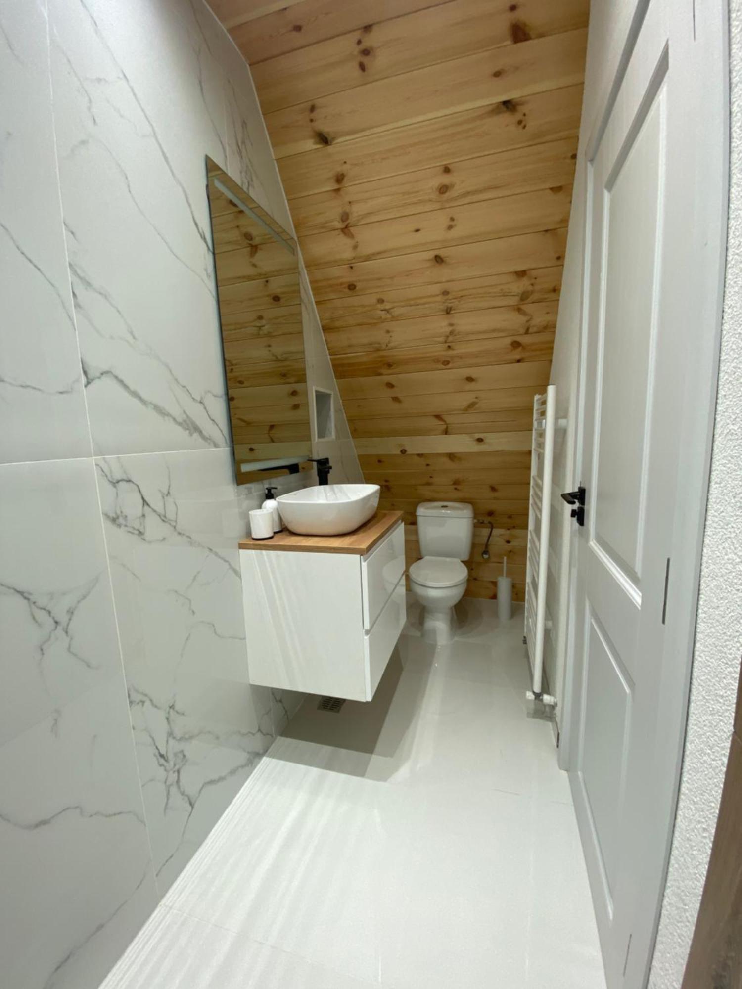 A-frame Belvedere Lodge Colibita