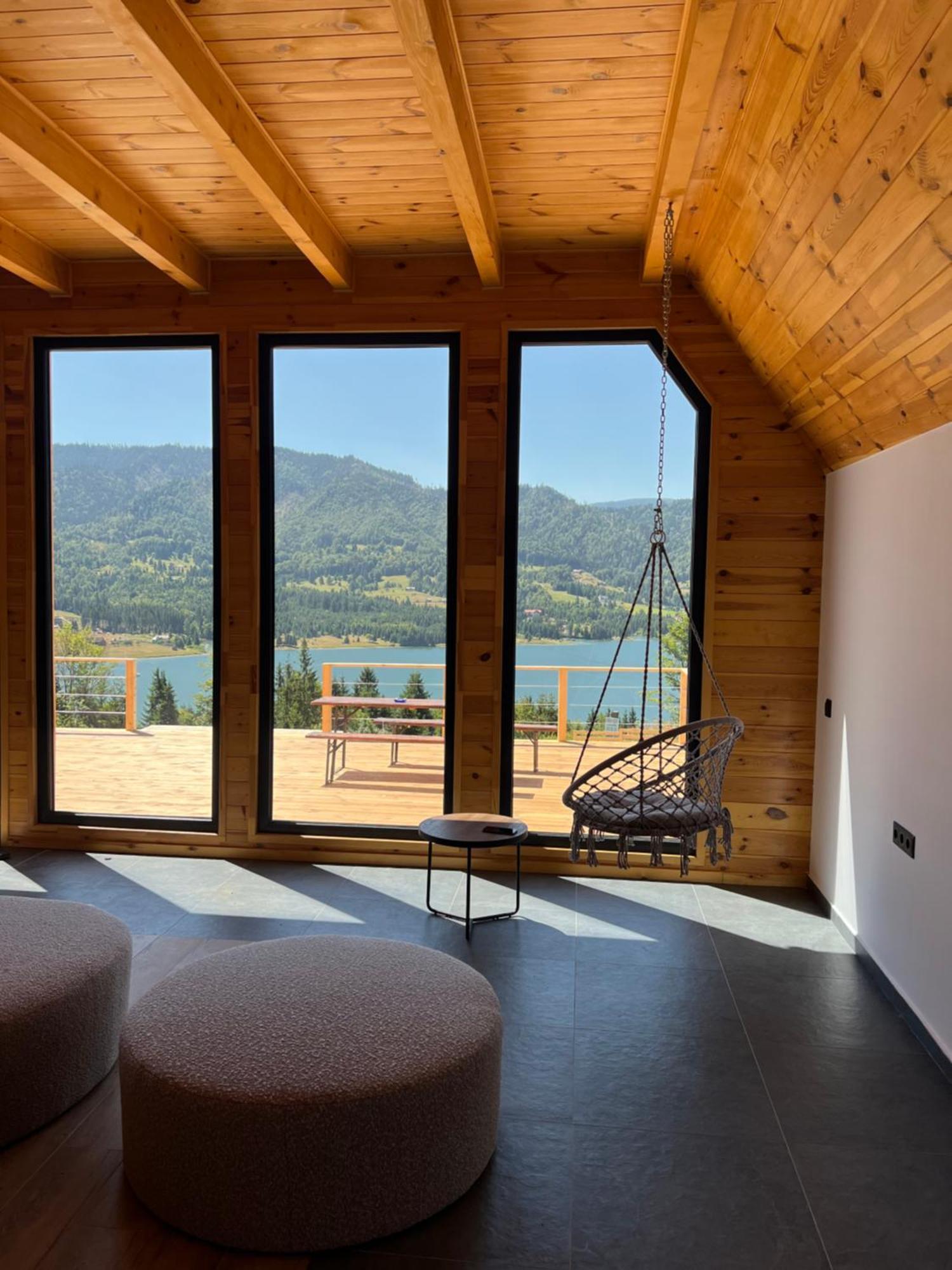 A-frame Belvedere Colibita